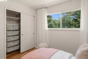 7253 Sayre Dr, Oakland, CA 94611 - Photo 21