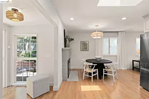 7253 Sayre Dr, Oakland, CA 94611 - Photo 19