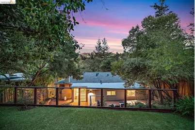 7253 Sayre Dr, Oakland, CA 94611 - Photo 45