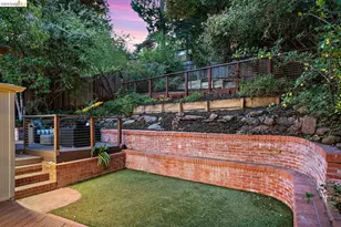 7253 Sayre Dr, Oakland, CA 94611 - Photo 43