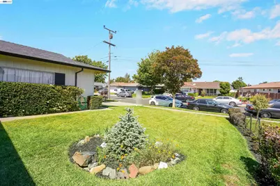 26003 Dodge Ave, Hayward, CA 94545 - Photo 7