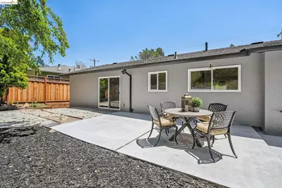 46 Elysian Fields Dr, Oakland, CA 94605 - Photo 37