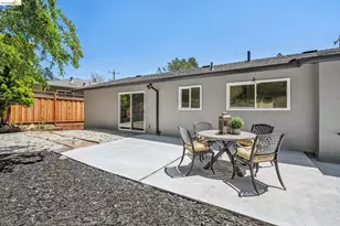 46 Elysian Fields Dr, Oakland, CA 94605 - Photo 37