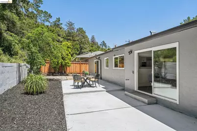 46 Elysian Fields Dr, Oakland, CA 94605 - Photo 35