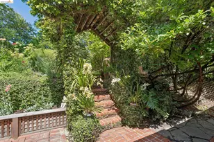 350 Florence Ave, Oakland, CA 94618 - Photo 59
