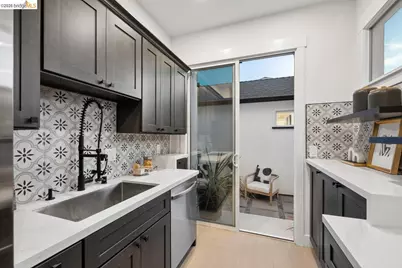 846 Adams St, Albany, CA 94706 - Photo 3