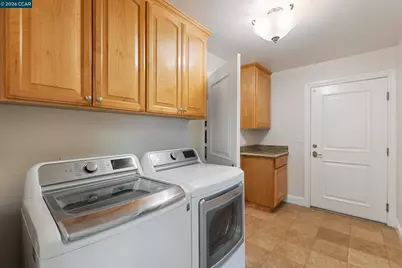 484 Diablo Rd, Danville, CA 94526 - Photo 23