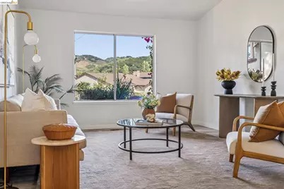 5672 Torrey Pine Ct, El Sobrante, CA 94803 - Photo 9
