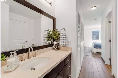 6400 Christie Ave #3212, Emeryville, CA 94608 - Photo 21
