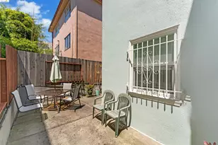 881 Erie St, Oakland, CA 94610 - Photo 11
