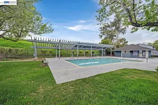 1391 Spring Valley Common, Livermore, CA 94551 - Photo 13