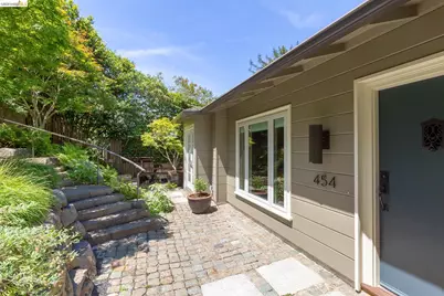 454 Vincente Ave, Berkeley, CA 94707 - Photo 7