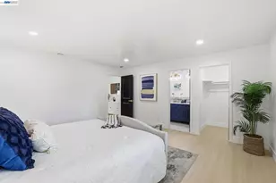 1913 Middlefield Rd, Mountain View, CA 94043 - Photo 15