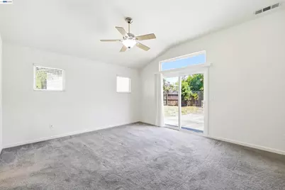 2232 Katherine Pl, Manteca, CA 95337 - Photo 33
