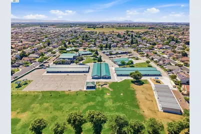 2232 Katherine Pl, Manteca, CA 95337 - Photo 67