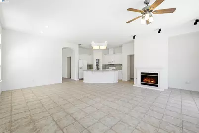 2232 Katherine Pl, Manteca, CA 95337 - Photo 23