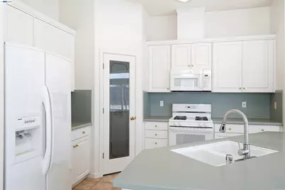 2232 Katherine Pl, Manteca, CA 95337 - Photo 31