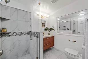 1120 Hollywood Ave, Oakland, CA 94602 - Photo 19