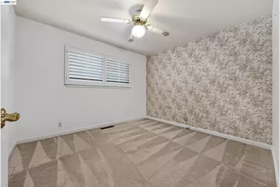 1504 Yosemite Dr, Antioch, CA 94509 - Photo 23