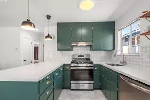 459 Wayne Ave, Oakland, CA 94606 - Photo 23