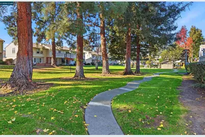 1819 Wildbrook Ct #C, Concord, CA 94521 - Photo 23