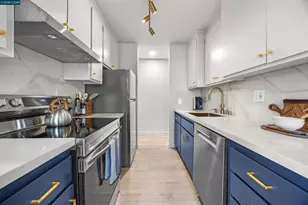 3751 Harrison St, Oakland, CA 94611 - Photo 3