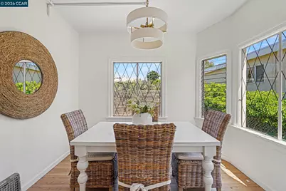 2105 McGee Ave, Berkeley, CA 94703 - Photo 11