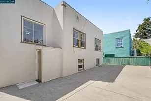 2105 McGee Ave, Berkeley, CA 94703 - Photo 25