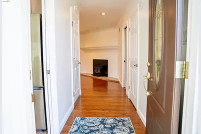 64 Washington St, Novato, CA 94947 - Photo 3