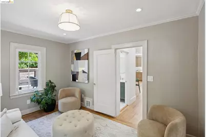 976 Grosvenor Pl, Oakland, CA 94610 - Photo 13