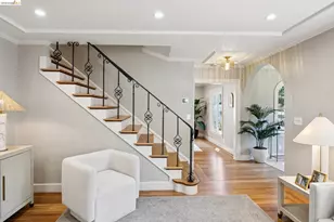 976 Grosvenor Pl, Oakland, CA 94610 - Photo 9