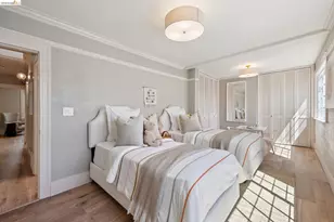 976 Grosvenor Pl, Oakland, CA 94610 - Photo 35