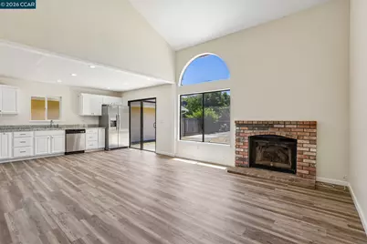 100 Trident Ct, Vallejo, CA 94591 - Photo 9