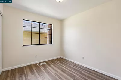 100 Trident Ct, Vallejo, CA 94591 - Photo 13