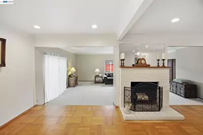 1949 Via Lacqua, San Lorenzo, CA 94580 - Photo 5