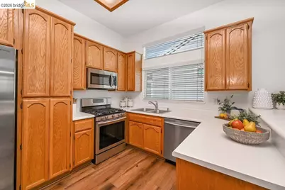 1585 Summerland Way, Brentwood, CA 94513 - Photo 9