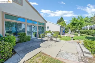 1585 Summerland Way, Brentwood, CA 94513 - Photo 23