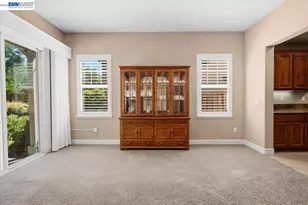 2560 Calabria Ct, Dublin, CA 94568 - Photo 15