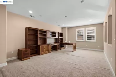 2560 Calabria Ct, Dublin, CA 94568 - Photo 39