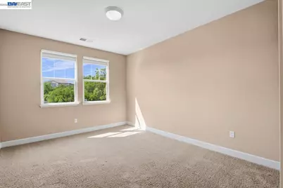 2560 Calabria Ct, Dublin, CA 94568 - Photo 51