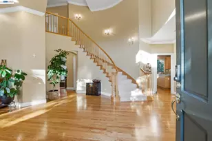 8411 Goldenrod Cir, Gilroy, CA 95020 - Photo 11