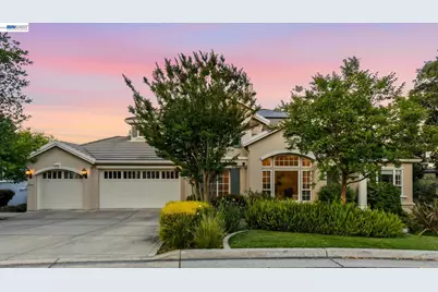 8411 Goldenrod Cir, Gilroy, CA 95020 - Photo 35