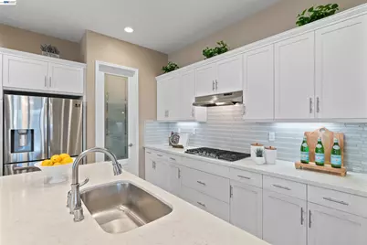 7143 Lakehead Way, Discovery Bay, CA 94505 - Photo 15