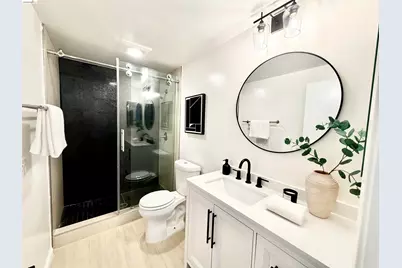 5340 Broadway Ter #307, Oakland, CA 94618 - Photo 11