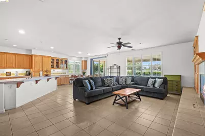 540 Lakeview Dr, Brentwood, CA 94513 - Photo 15