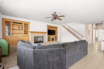 540 Lakeview Dr, Brentwood, CA 94513 - Photo 17