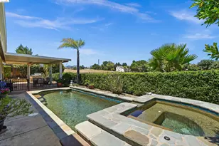 540 Lakeview Dr, Brentwood, CA 94513 - Photo 29