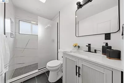 22905 Alice St, Hayward, CA 94541 - Photo 17