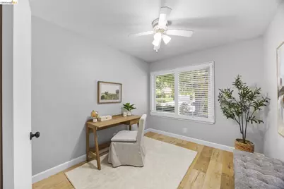 2715 Lyon Cir, Concord, CA 94518 - Photo 21