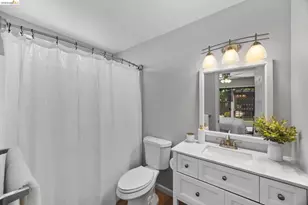 2715 Lyon Cir, Concord, CA 94518 - Photo 31